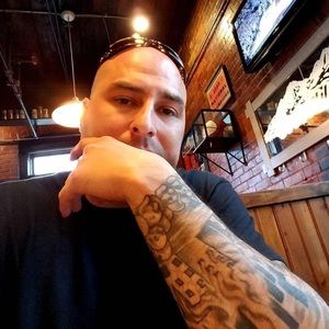 Meet your Posher, Elena